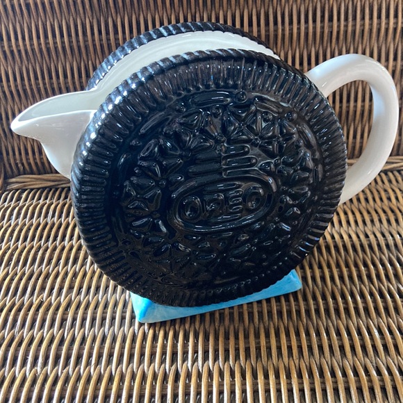 Kitchen Oreo Cookie Jar The Nabisco Classics Collection Poshmark